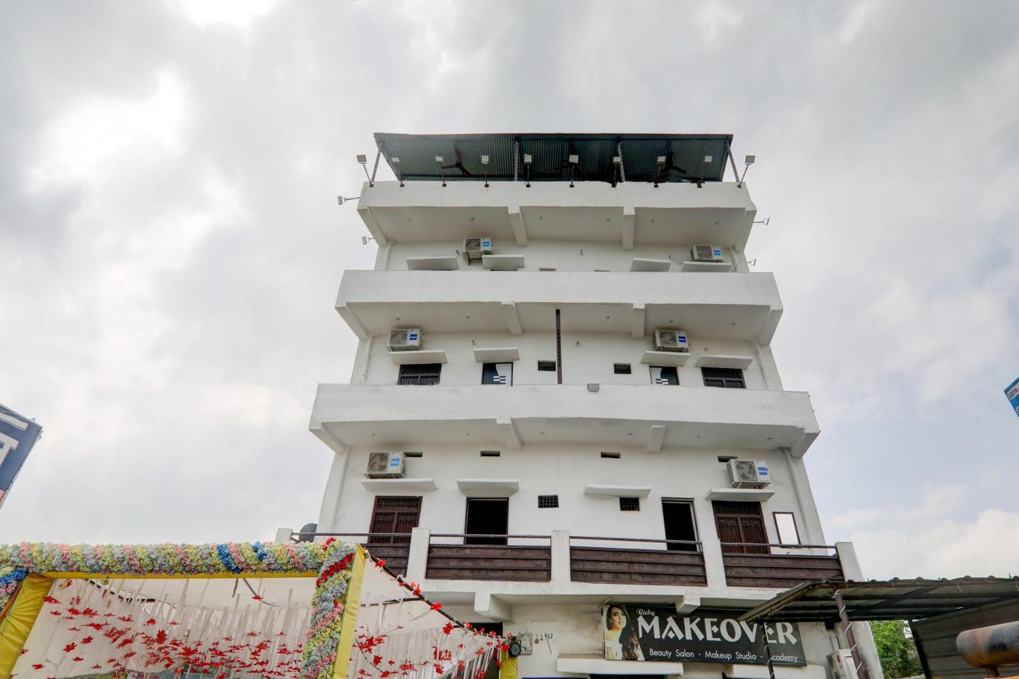 Hotel O The Vishnu Bettiah Exterior foto